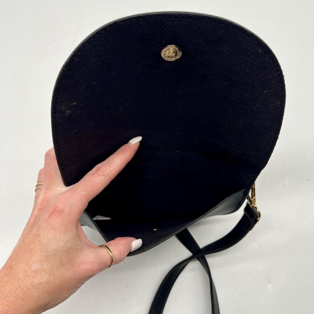 Melie Bianco Black Vegan Leather Felix Ring Crossbody Bag - Picture 10 of 10